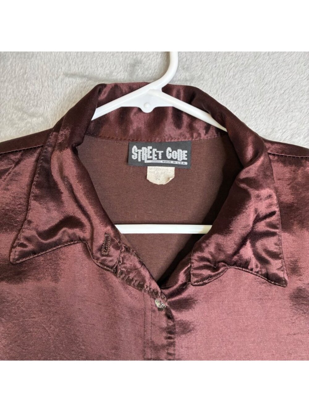 Street Code Women's Brown Satin Button Up Shirt Long Sleeve Blouse Size 2X USA - Picture 5 of 8